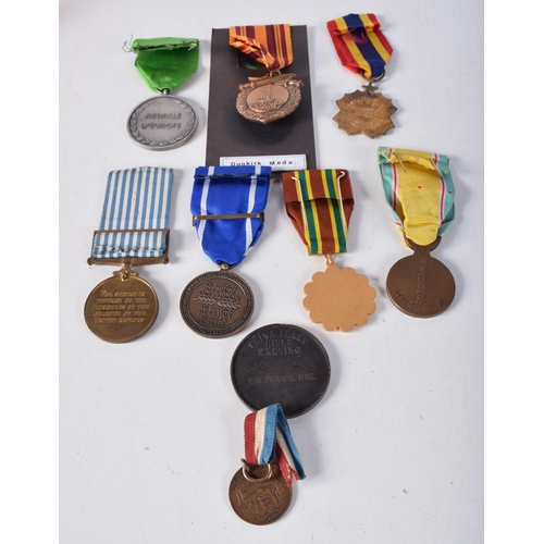 1684 - A Collection of Medals includes: NATO MEDAL WITH CLASP; FORMER YUGOSLAVIA FULL-SIZE REPLICA MEDAL. Z... 