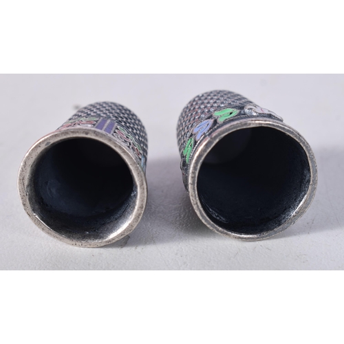 1739 - Two Continental Silver and Enamel Thimbles. Stamped 84. 2.2cm x 1.7cm., total weight 19.5g (2)