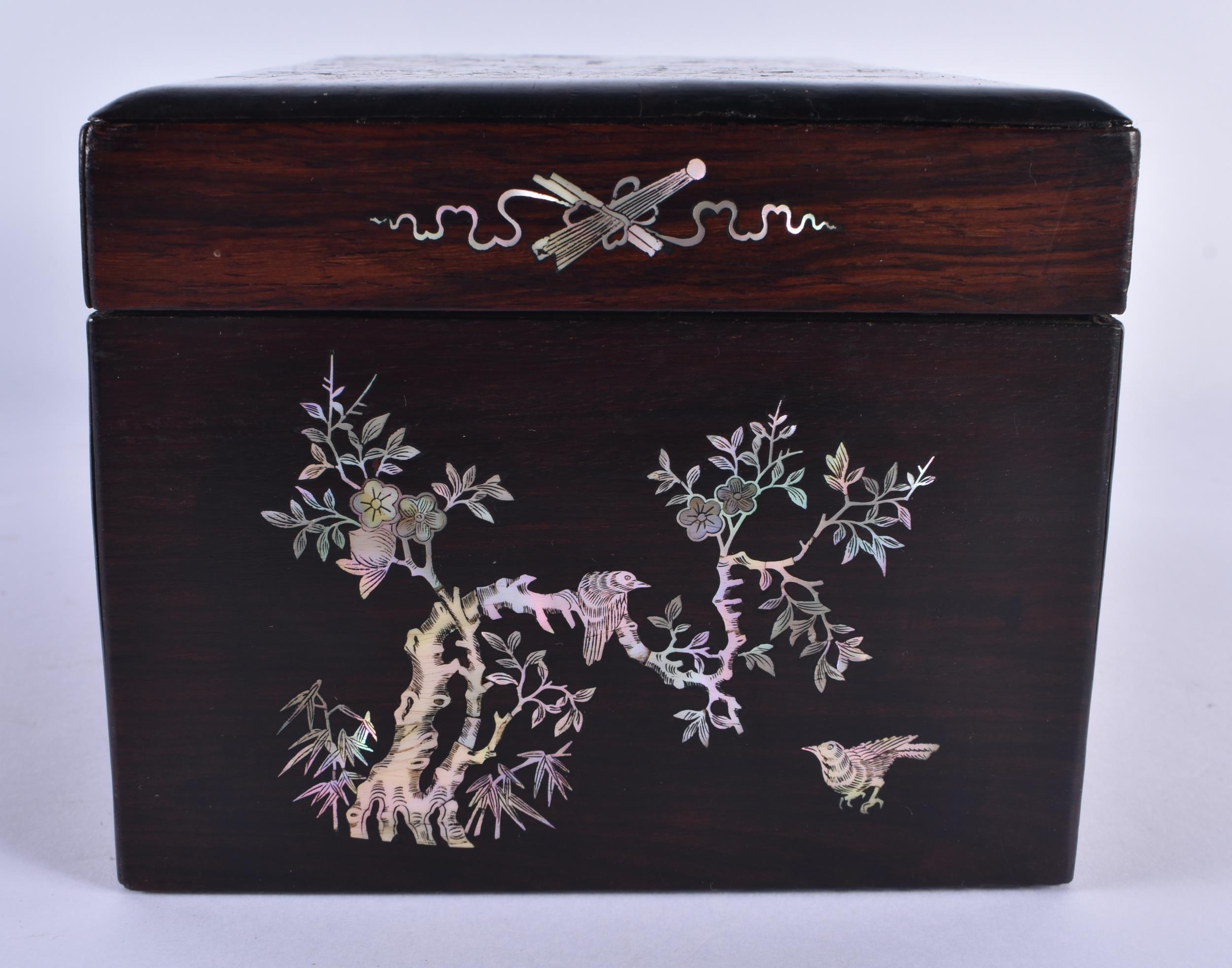 A 19TH CENTURY CHINESE MOTHER OF PEARL INLAID HONGMU BOX Qing ...