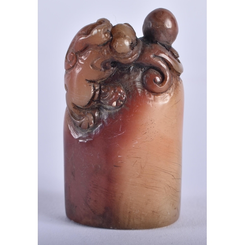 2691 - A CHINESE CARVED SOAPSTONE SEAL 20th Century. 44 grams. 5 cm x 2.75 cm.