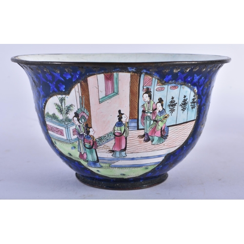 2238 - A 19TH CENTURY CHINESE CANTON ENAMEL BOWL ON STAND Qing, painted with figures and landscapes. 14 cm ... 