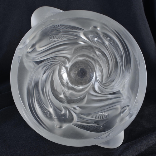 121 - A LARGE FRENCH LALIQUE GLASS BIRD VASE. 25 cm x 15cm.