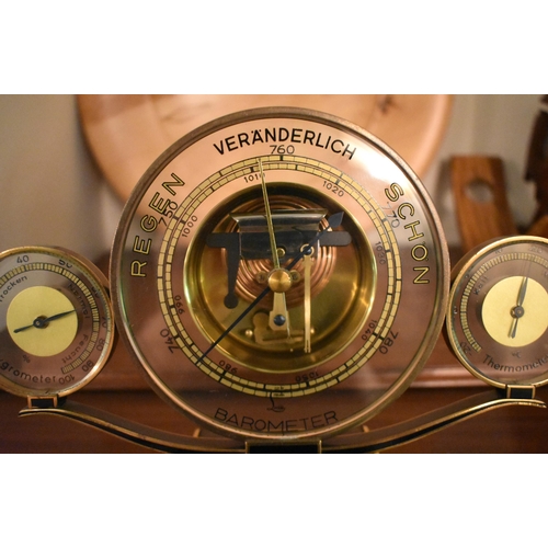 123 - A STYLISH ART DECO REGEN VERANDERLICH SCHON GLASS AND ENAMEL BAROMETER. 17 cm x 23 cm.