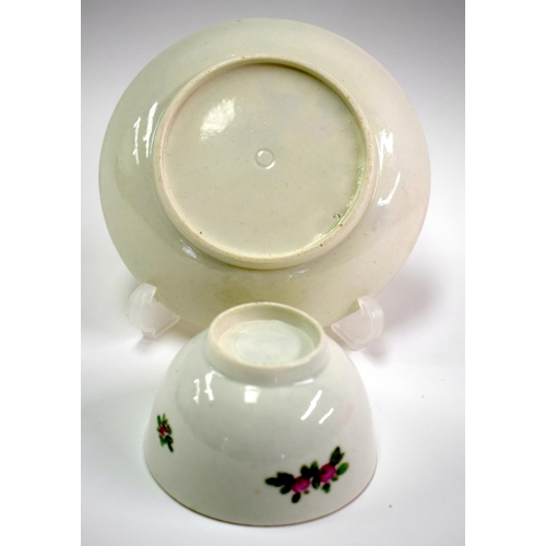 130 - 18th century Worcester teabowl and saucer each painted with a bird on a leafy branch. Saucer 12.5cm ... 