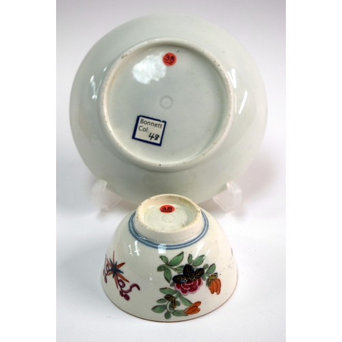 137 - 18th century Worcester teabowl and saucer painted with the so-called Thunder and Lightning pattern, ... 