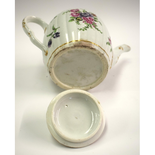 164 - 18th century Worcester teapot and cover of fluted barrel shape painted with colourful flowers. 13 cm... 