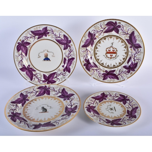 28 - FOUR EARLY 19TH CENTURY FLIGHT BARR & BARR ARMORIAL WORCESTER PLATES painted with bold puce foliage ... 