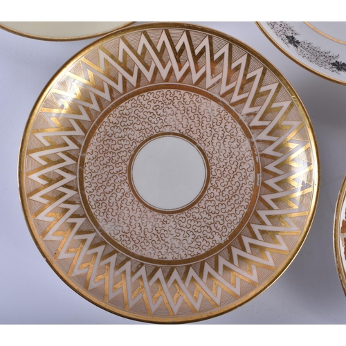 70 - ASSORTED EARLY 19TH CENTURY FLIGHT BARR AND BARR WORCESTER PLATES. (qty)