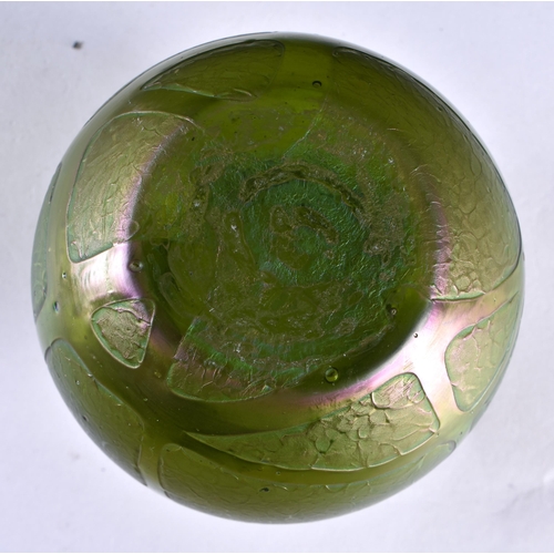 78 - AN AUSTRIAN IRIDESCENT LOETZ GLASS VASE. 9 cm x 9 cm.