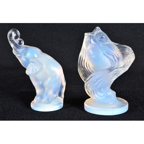 81 - TWO FRENCH ART DECO SABINO GLASS ANIMALS. 6 cm high. (2)