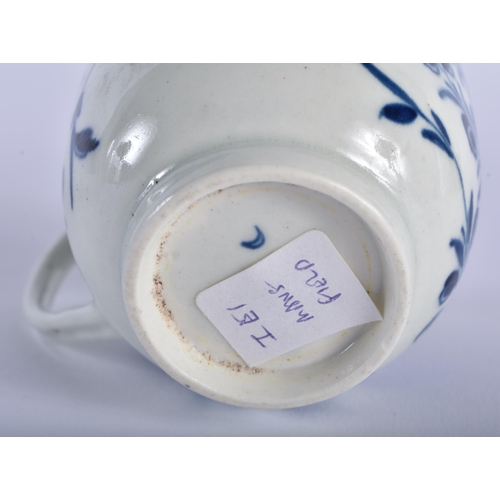 8 - AN 18TH CENTURY WORCESTER BLUE AND WHITE TEACUP AND SAUCER decorated with the Mansfield pattern. 12 ... 