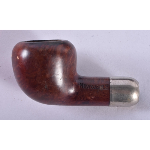 141 - TEN NAMED VINTAGE PIPES Bessand, Ariane, Marseille, De Kroon, Bruyere Garentie, Racing, Newcastle, R... 