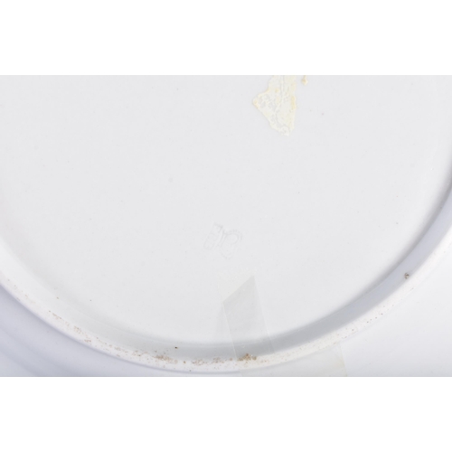 15 - A PAIR OF EARLY 19TH CENTURY FLIGHT BARR & BARR ARMORIAL SOUP PLATES together with a similar yellow ... 