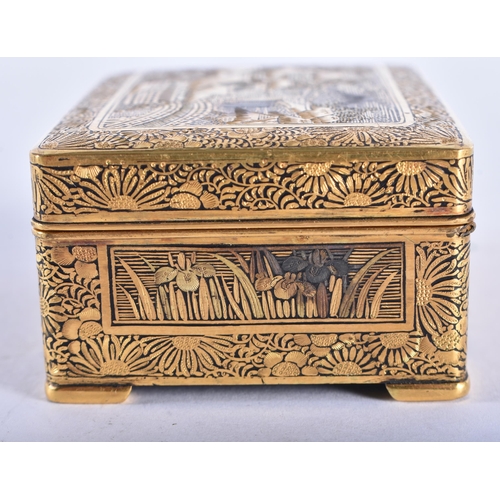 293 - Fujii Yoshitoyo Nunome Zogan Meiji Period Damascene Gold Plated Trinket Box. 6.5 cm x 5 cm.