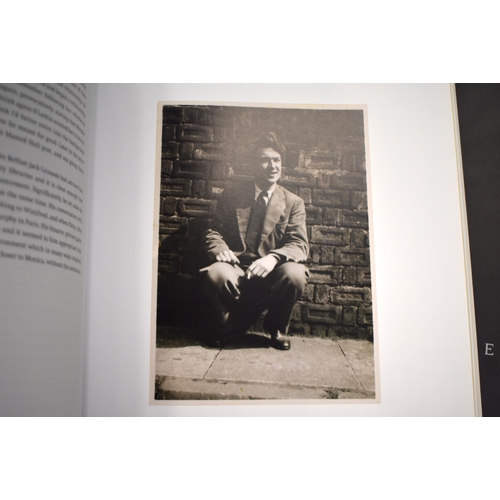 324 - Photography. Various monographs incl Philip Larkin (qty)