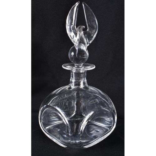 331 - ANDREW WICKHAM WARNER BROTHERS PRESENTATION GLASS DECANTER 1967-1987. 27 cm high. WE ARE UNABLE TO O... 