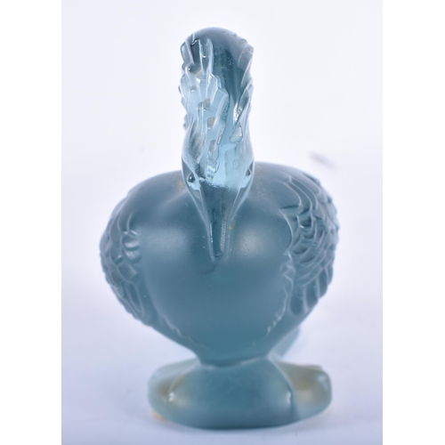 333 - A FRENCH LALIQUE GLASS BIRD. 10 cm wide.  WE ARE UNABLE TO OFFER IN HOUSE SHIPPING ON GLASS ITEMS