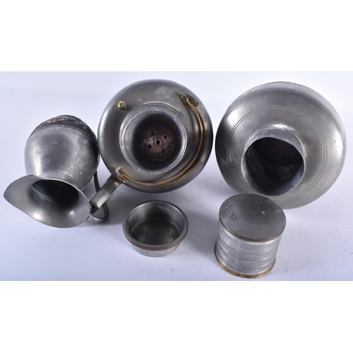 375 - AN ANTIQUE CHINESE PEWTER AND COCONUT TEASET Qing. (qty)