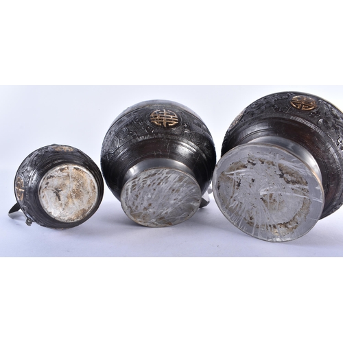 375 - AN ANTIQUE CHINESE PEWTER AND COCONUT TEASET Qing. (qty)