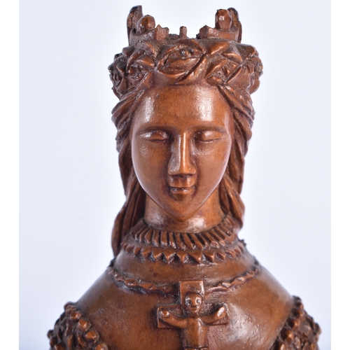 414 - AN 18TH/19TH CENTURY CONTINENTAL CARVED BOXWOOD FIGURE OF A SAINT. 15 cm high.