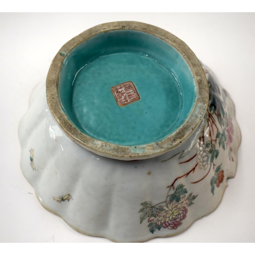 462 - A 19TH CENTURY CHINESE FAMILLE ROSE LOBED PORCELAIN BOWL together with a tazza and lozenge form dish... 