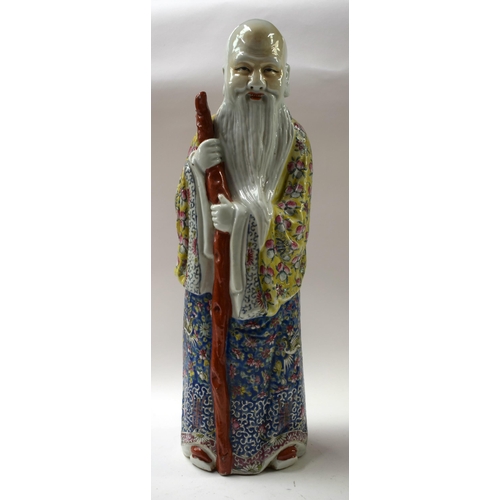 506 - A LARGE PAIR OF CHINESE REPUBLICAN PERIOD. FIGURES 44 cm high.