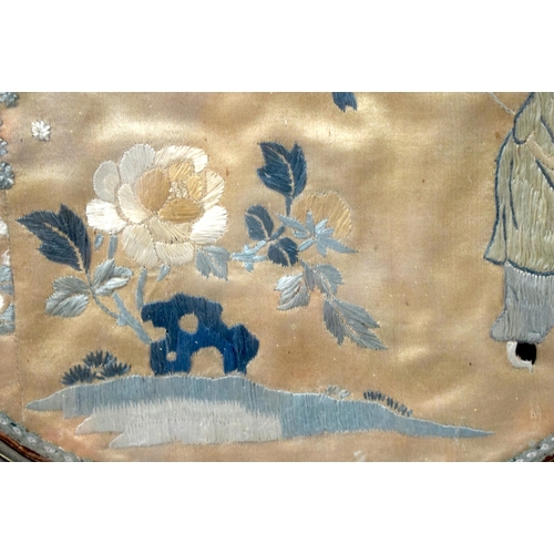 514 - THREE CHINESES EMBROIDERIES INCLUDING A PAIR OF RANK BADGES Qing largest 28 cm x 28 cm