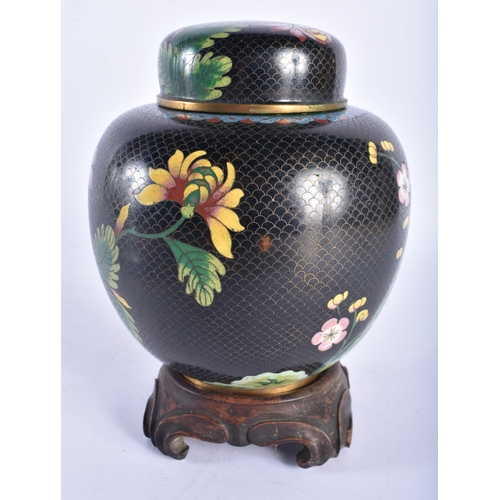 557 - A 19TH CENTURY CHINESE CLOISONNE ENAMEL GINGER JAR AND COVER Late Qing. 20 cm x 12 cm.