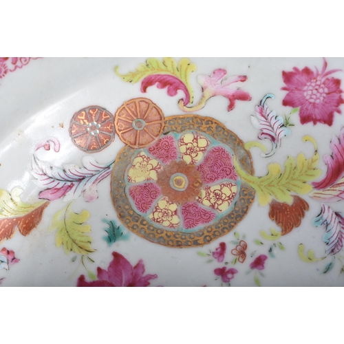 564 - AN 18TH CENTURY CHINESE FAMILLE ROSE PSEUDO TOBACCO LEAF PUDDING DISH Qianlong. 16 cm diameter.