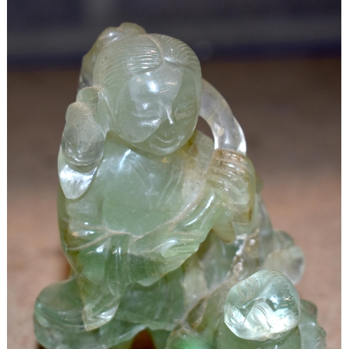 1057 - A Collection of Chinese Jade and Soapstone items (5)