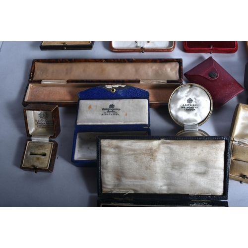 1080 - Twelve Antique Jewellery Boxes