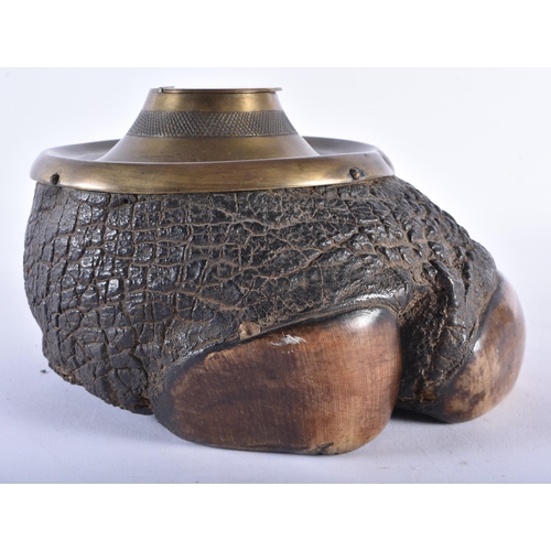 629 - A LOVELY 19TH CENTURY COUNTRY HOUSE ELEPHANT FOOT INKWELL of naturalistic form. 21 cm x 21 cm.