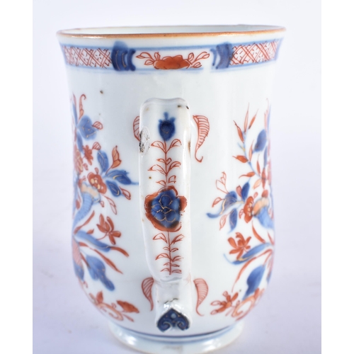 647 - A 17TH/18TH CENTURY CHINESE IMARI PORCELAIN TANKARD Kangxi/Yongzheng. 13 cm high.