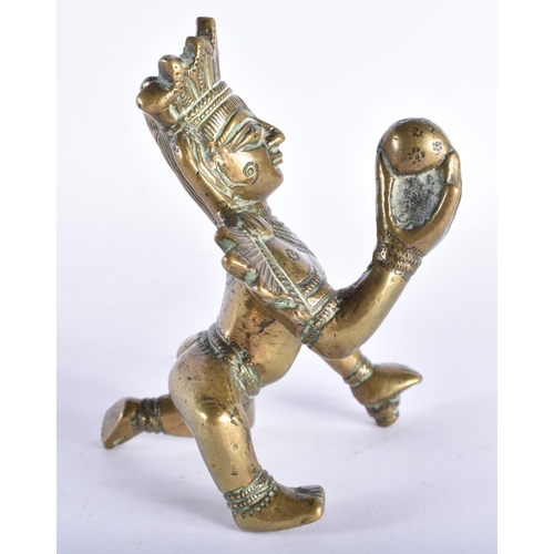 650 - A FINE 18TH CENTURY INDIAN BRONZE FIGURE OF A HINDU DEITY. 14 cm x 8 cm.