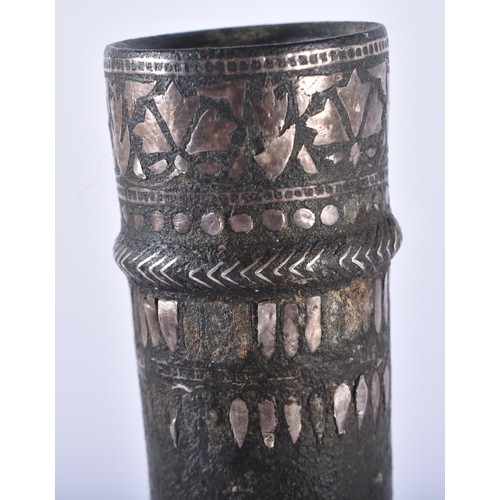 697 - AN 18TH CENTURY MUGHAL ISLAMIC SILVER INLAID INDIAN SURAHI BRONZE FLASK. 26 cm high.