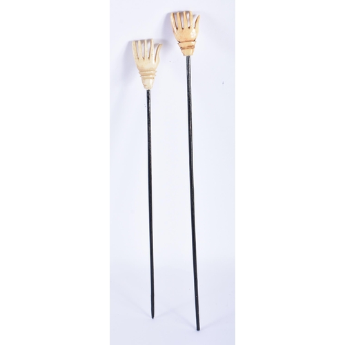 717 - A PAIR OF GEORGE III BONE BACK SCRATCHERS. Largest 30 cm long.