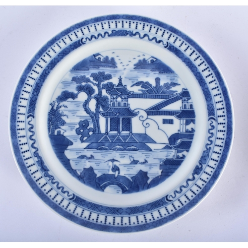 740 - FOUR 18TH CENTURY CHINESE EXPORT BLUE AND WHITE PORCELAIN PLATES Qianlong, together with a Qing blue... 