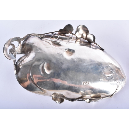 761 - Antique / Vintage WMF Silver Plated Art Nouveau Trinket Dish / Tray (695g). 24.5 cm wide.