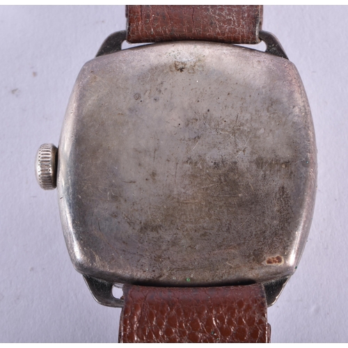 770 - Mens Vintage Waltham 925 Silver Watch Hand-Wind Working. Birmingham 1946. 41.8 grams. 3.5 cm wide in... 