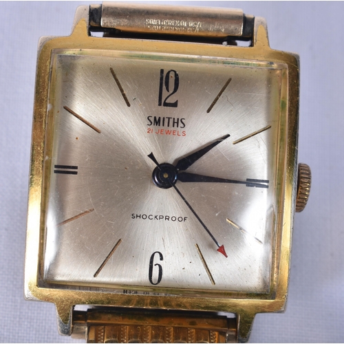 801 - Mens Vintage Smiths Square Dial Watch.  Movement - Hand-Wind.  WORKING - Running.  Case Diameter (In... 