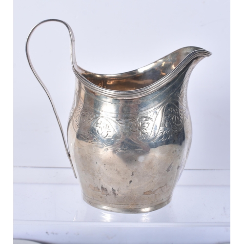 820 - A Georgian Silver Cream Jug.  Unmarked..  11.2cm x 11.3cm x 7.2cm, weight 94.9g