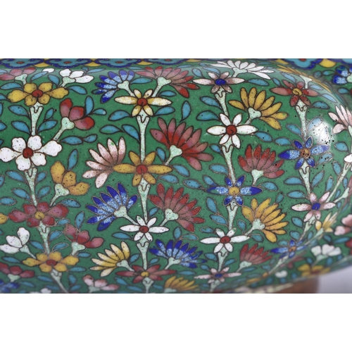 850 - AN UNUSUAL 19TH CENTURY CHINESE CLOISONNE ENAMEL LOBED PLANTER Qing. 21 cm x 10 cm.