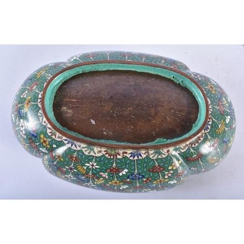 850 - AN UNUSUAL 19TH CENTURY CHINESE CLOISONNE ENAMEL LOBED PLANTER Qing. 21 cm x 10 cm.