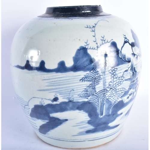 856 - AN 18TH CENTURY CHINESE EXPORT BLUE AND WHITE PORCELAIN GINGER JAR Qianlong. 23 cm x 15 cm.