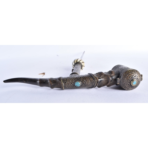 900 - AN UNUSUAL EARLY 20TH CENTURY MIXED METAL TURQUOISE AND CORAL INSET SWORD STICK. 88 cm long.  BUYERS... 