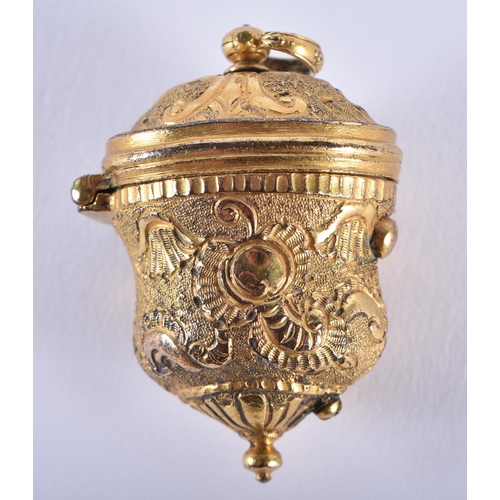 903 - A GEORGE III CRYSTAL GLASS SNUFF BOX together with a similar yellow metal acorn form Georgian box. L... 