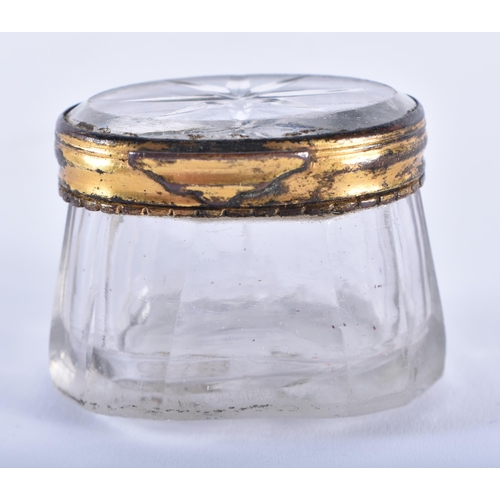 903 - A GEORGE III CRYSTAL GLASS SNUFF BOX together with a similar yellow metal acorn form Georgian box. L... 