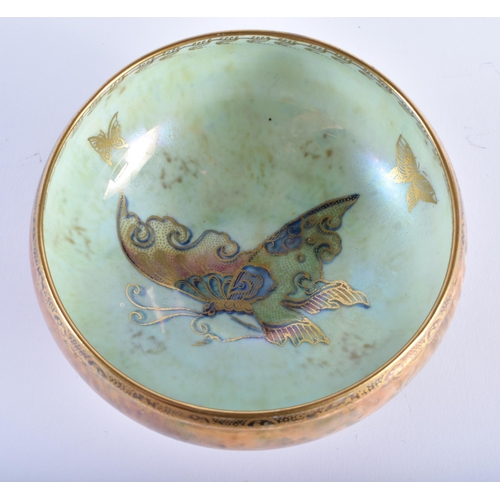 17 - A WEDGWOOD LUSTRE PORCELAIN BOWL. 11.75 cm wide.