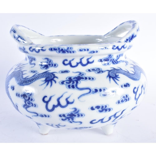 236 - A RARE 19TH CENTURY CHINESE TWIN HANDLED BLUE AND WHITE PORCELAIN CENSER bearing Qianlong marks to b... 