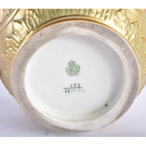 42 - A ROYAL WORCESTER POT POURRI AND COVER painted with flowers. 18 cm x 12 cm.